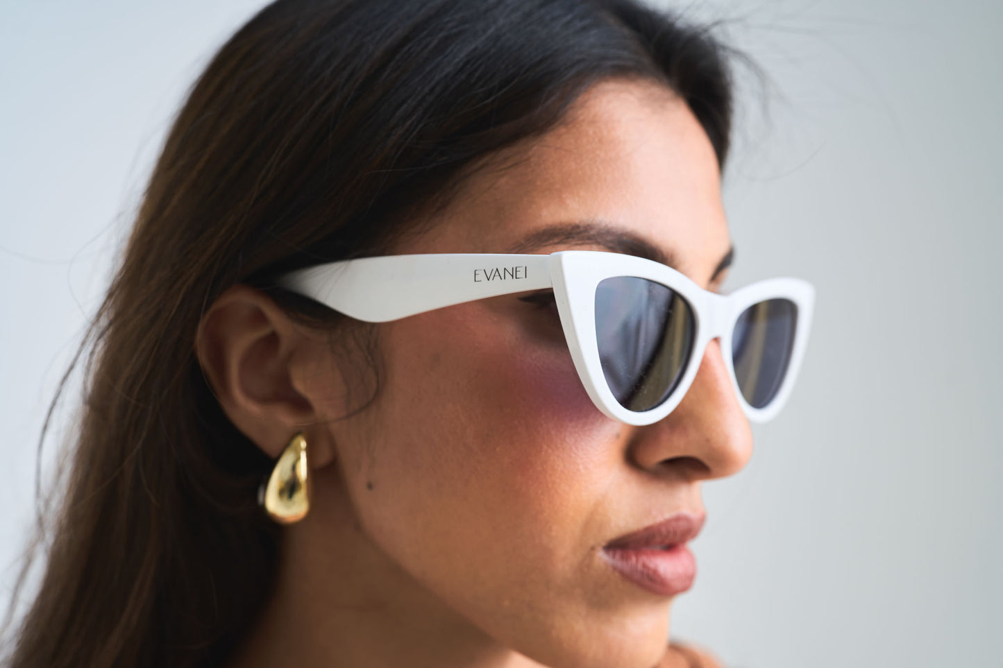 🕶️