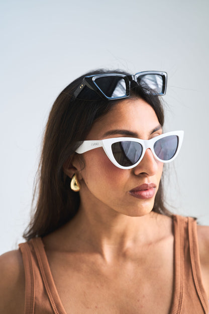 🕶️